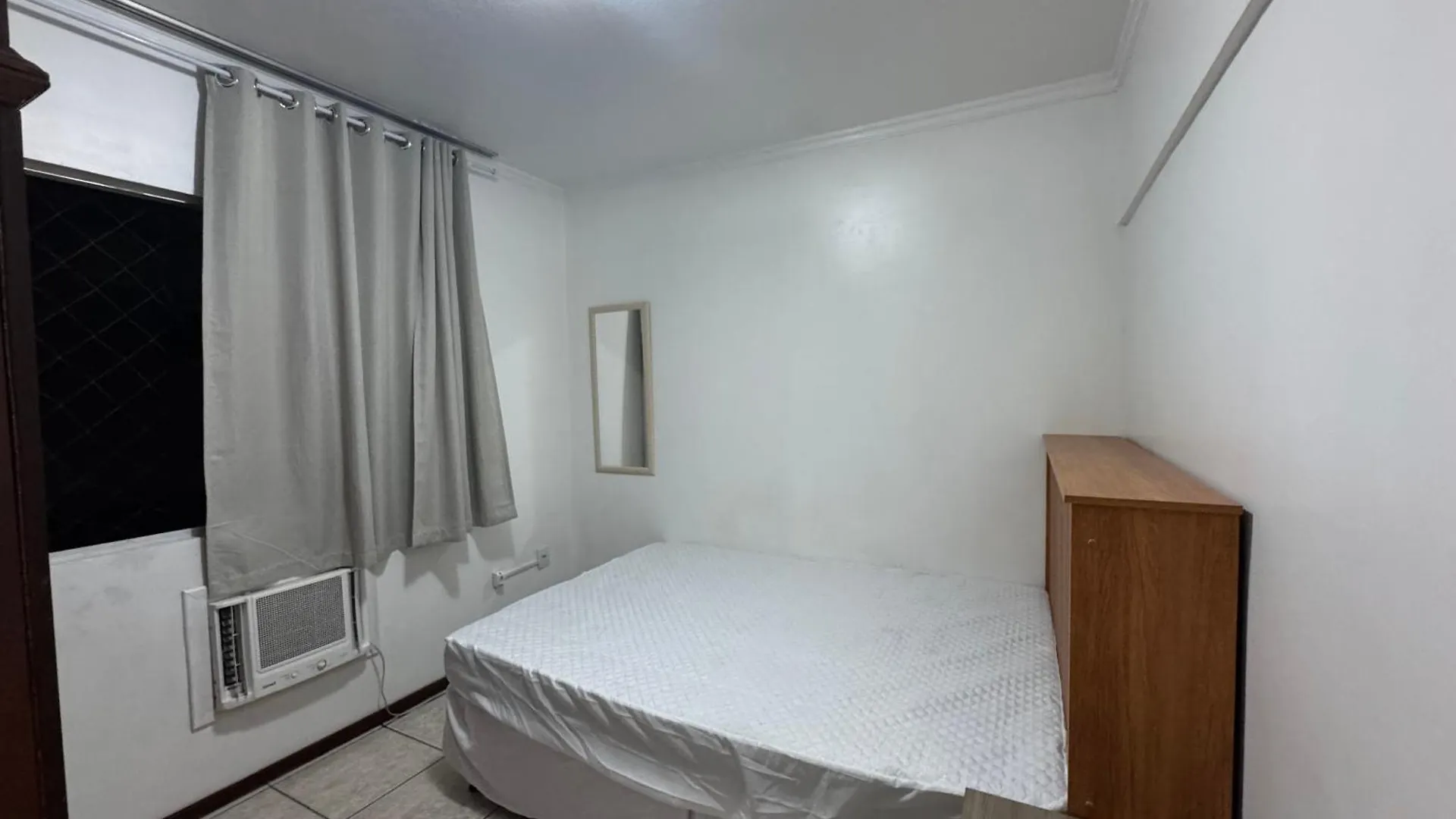 Centro Balneario Camboriu, Dois Quartos, Garagem 0*,  ברזיל